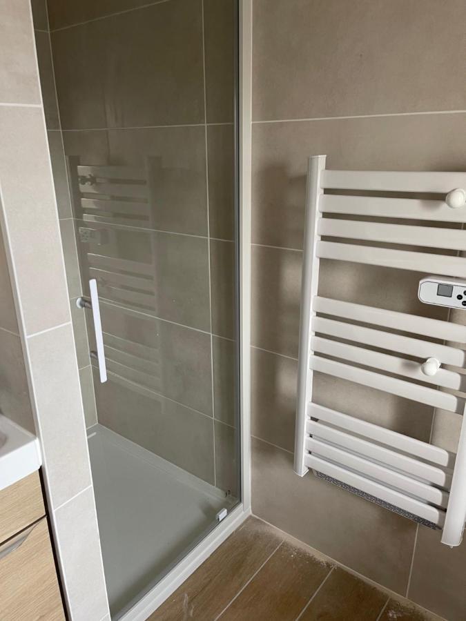 La Parenthese Balneo T2 Cosy De 40m² Avec Terrasse * Ternay (Rhone)