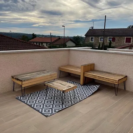 La Parenthese Balneo T2 Cosy De 40M² Avec Terrasse Apartment Ternay  Exterior photo